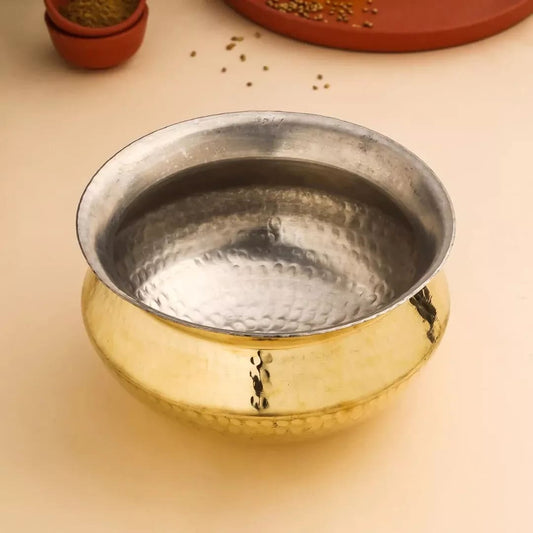 Brass Handi For oocking