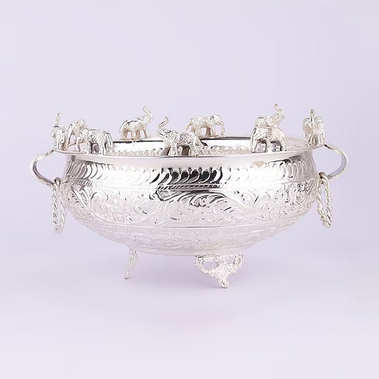 Easycraft sophisticated silver-plated urli with a lustrous finish, adding a touch of elegance and tradition to any home decor or festive setting