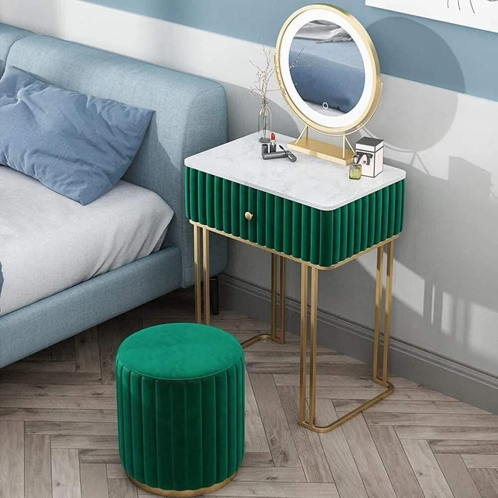 Dressing Table With Mirror